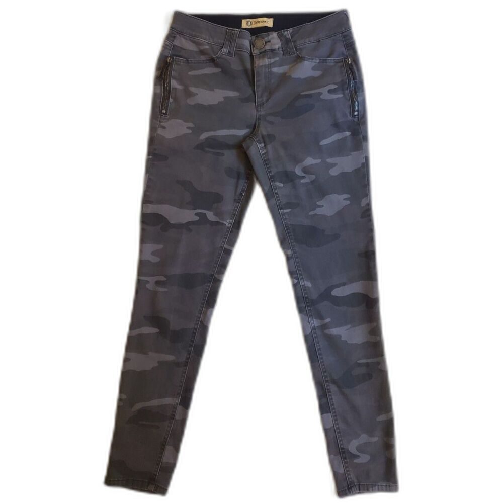 Democracy - "Ab" Technology - Straight-Leg Pants - Camo Print - Women Size 4 - Picture 8 of 8